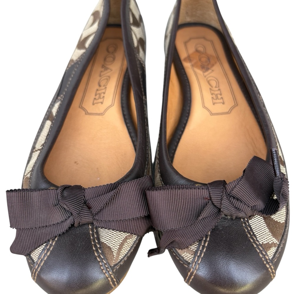 Coach Women's Dark Brown Patterned Flats with Bow Size 7B